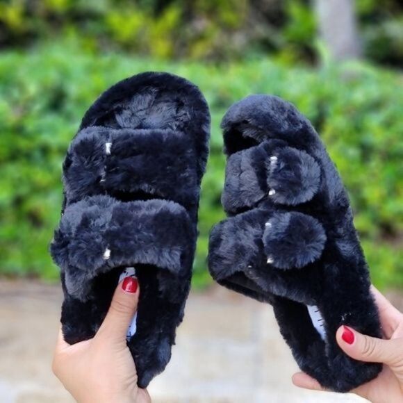 Women's Around Furry Fluffy Flat Slippers Black Color - Picture 2 of 4